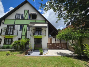Casa em Condomínio no Centro